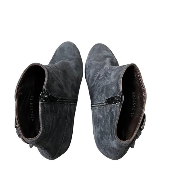 AGL Gray Suede Leather Double Buckle Detail Wedge Booties Size 6 EU36 - Picture 3 of 8